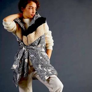 Farm Rio Lively Puffer Vest